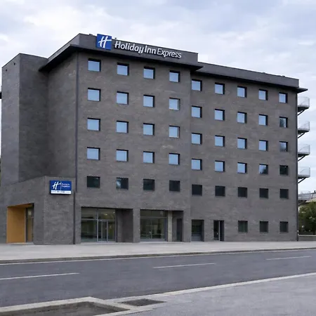 Express San Sebastian - By Ihg