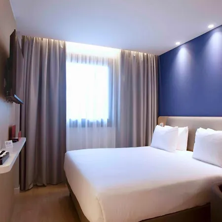 Express San Sebastian - By Ihg Hotel